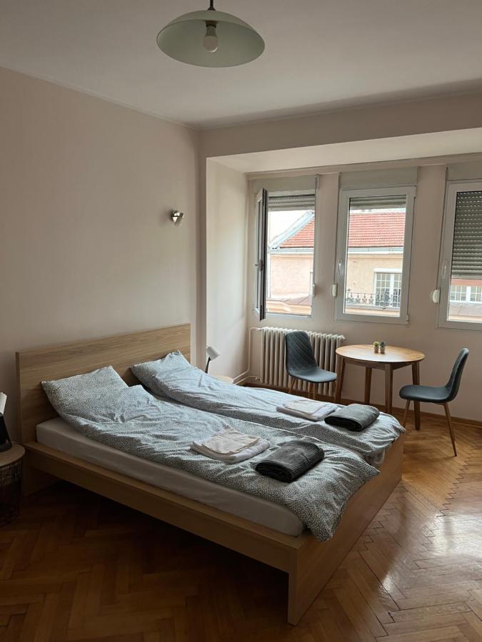 Apartman Lena Belgrado Buitenkant foto